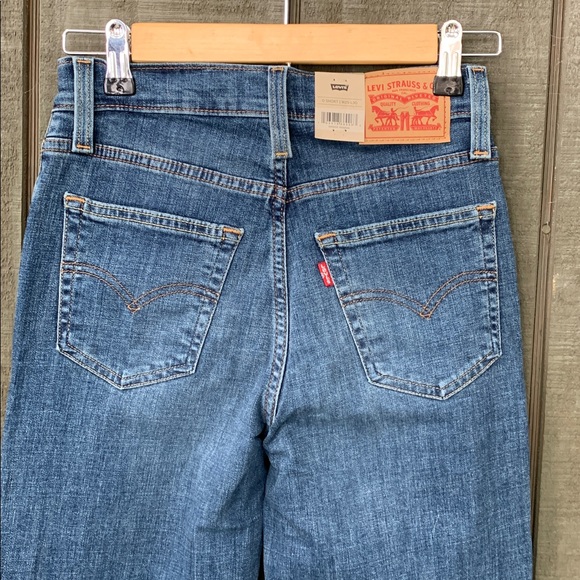 724 High Rise Straight - Picture 4 of 8